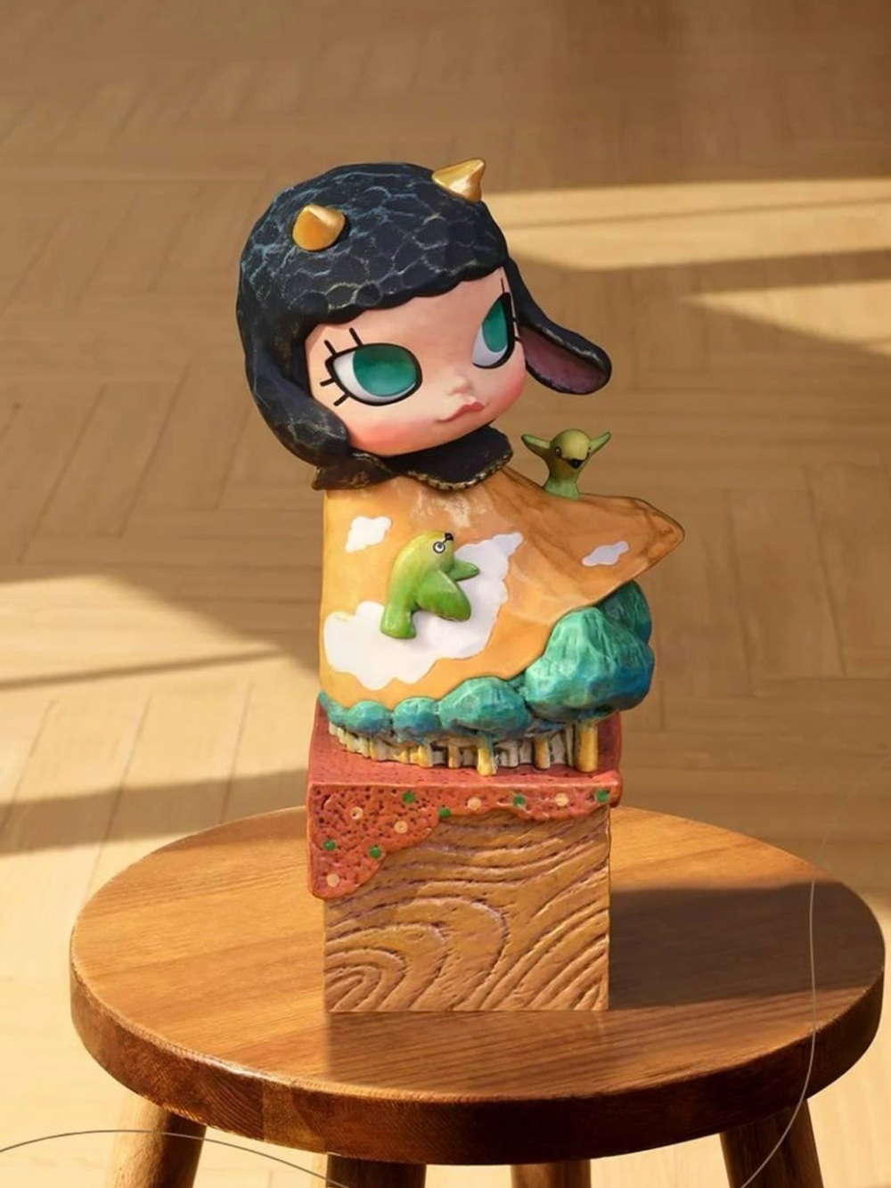 Anniversary Statues Classical Retro 2 Series Figures - “It’s a beautiful day”